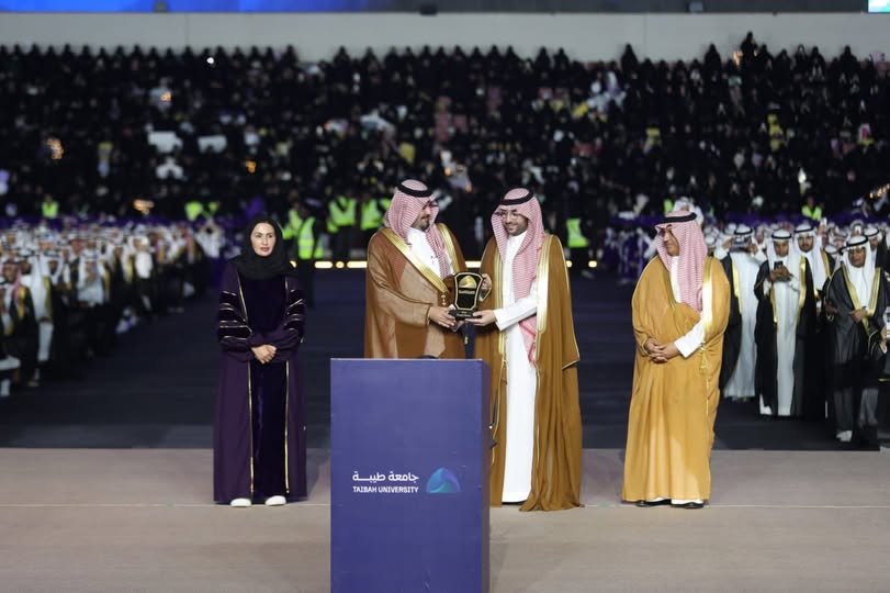 “أمير المدينة المنورة” يشهد فعاليات تكرّيم البنك العربي الوطني anb