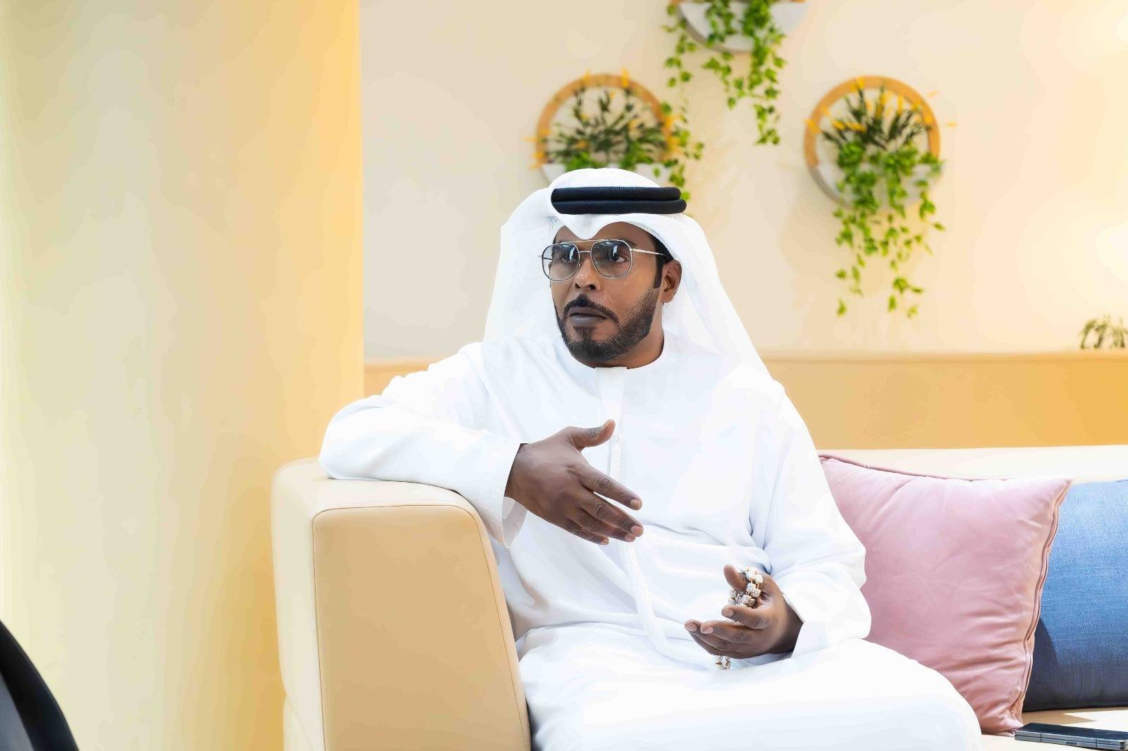 العين ترى الرمال… والقلب يتبع الحلم قراءة في رواية “الخيميائي” لباولو كويلو