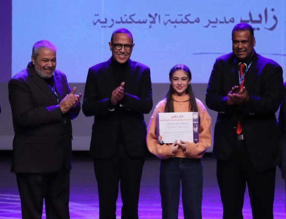 “هجرة الماء” يحصد أفضل سينوغرافيا بمهرجان مصر الدولي لمسرح الطفل والعرائس